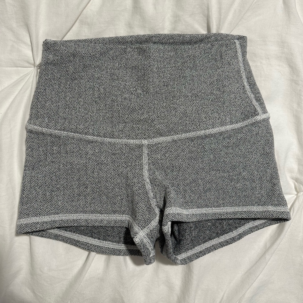 Lululemon short biker short